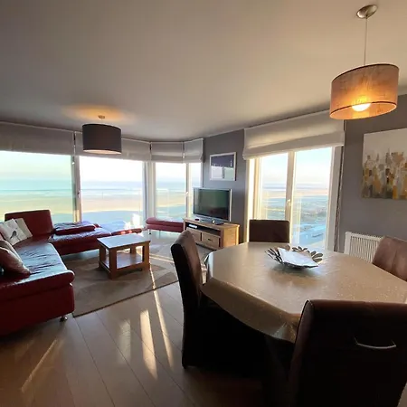 In With Sea View , Cleaning Included *