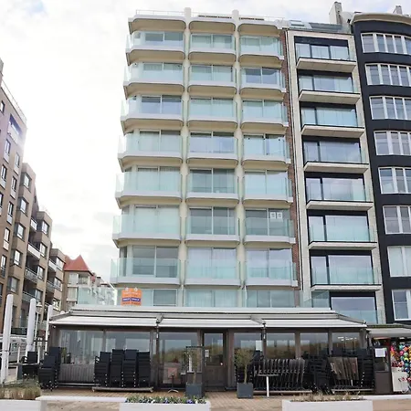In With Sea View , Cleaning Included Nieuwpoort