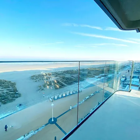 In With Sea View , Cleaning Included *